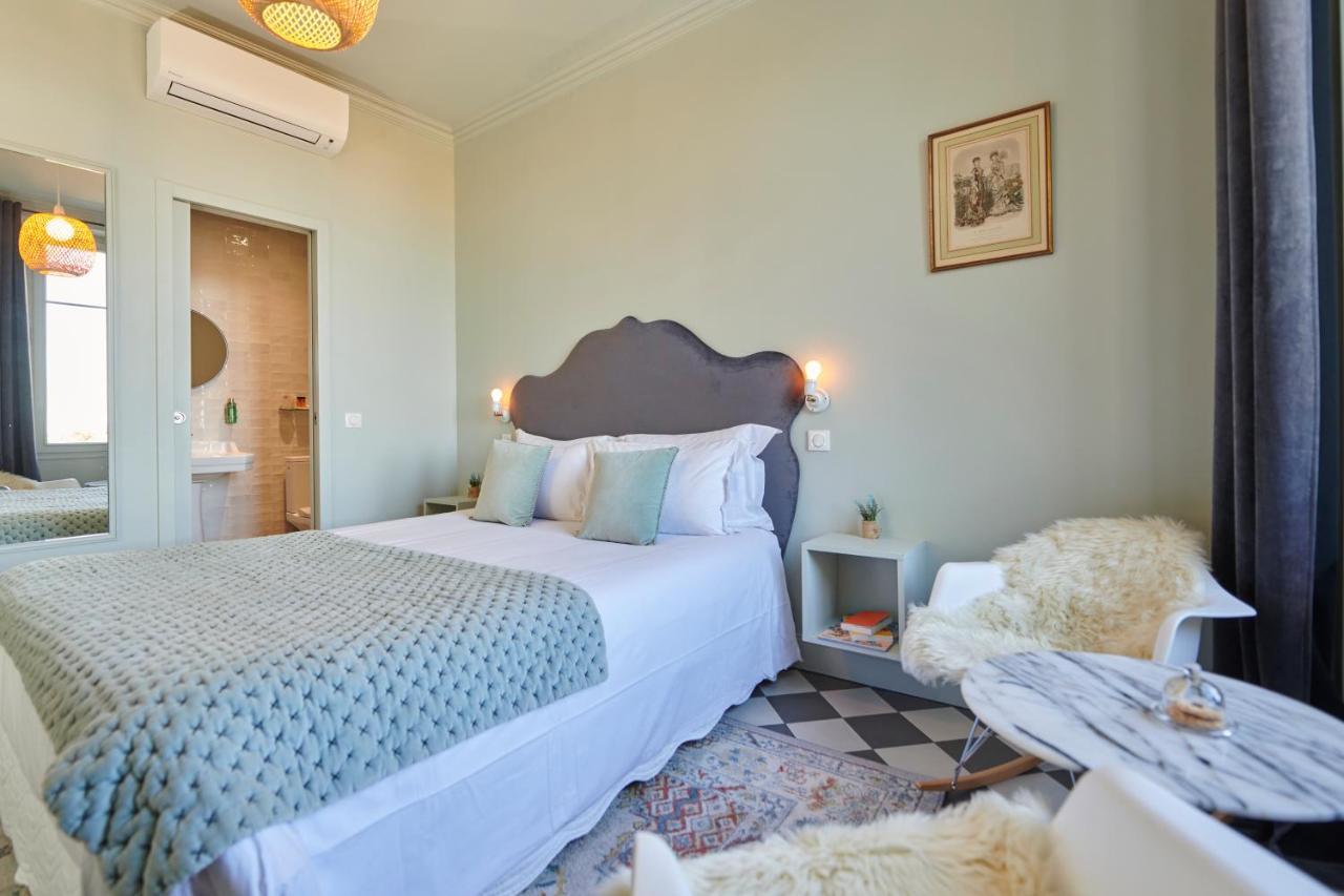 Boutique Hotel Chateau Beaupin Restaurant & Wellness Marseille Room photo